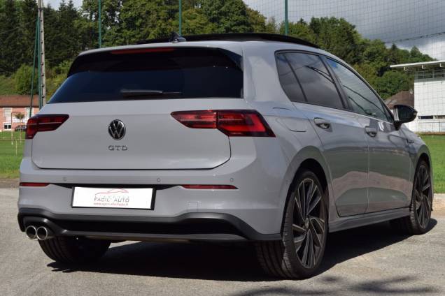 VOLKSWAGEN GOLF GTD 2.0 TDI 200 CV DSG7 / DCC / TOIT OUVRANT PANORAMIQUE 4