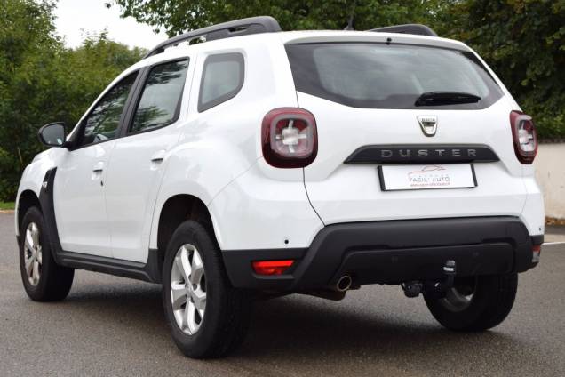 DACIA DUSTER CONFORT 1.3 TCE 150 CV 4X4 / CROCHET D ATTELAGE 4