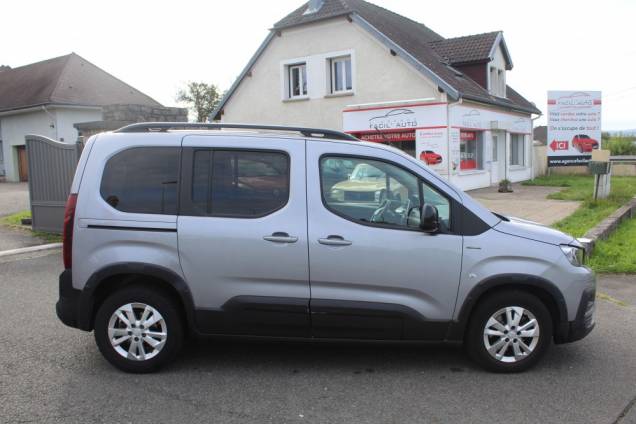 PEUGEOT RIFTER GT LINE 1.5 BLUEDHI 130 CV BVM6 / TOIT PANORAMIQUE / ORIGINE FRANCE 5