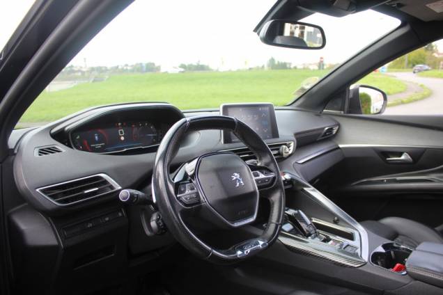 PEUGEOT 3008 GT 2.0 HDI 180 CV EAT6 / TOIT OUVRANT PANORAMIQUE / FOCAL / ORIGINE FRANCE 9