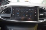 PEUGEOT 308 ALLURE 130 CV / 1ere MAIN / CARNET D' ENTRETIEN COMPLET 19
