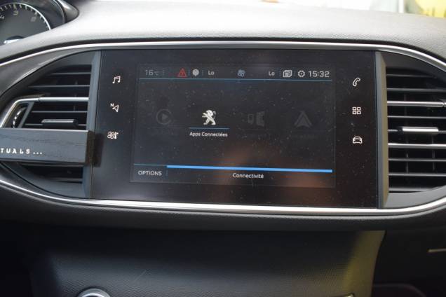 PEUGEOT 308 ALLURE 130 CV / 1ere MAIN / CARNET D' ENTRETIEN COMPLET 20
