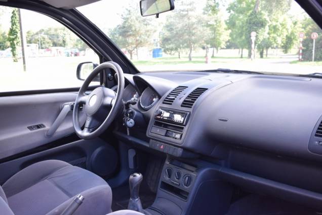 VOLKSWAGEN LUPO 1.0 i 50 CV 13