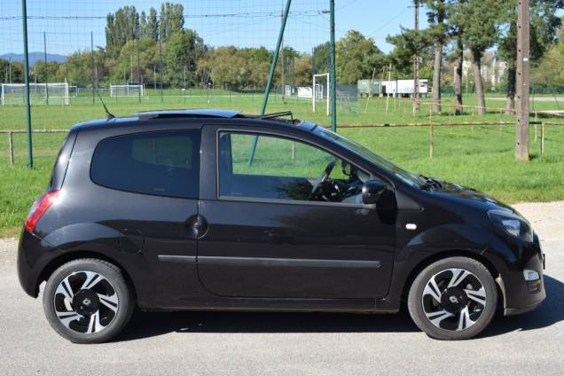 RENAULT TWINGO 1.2 16V 75 CV / TOIT OUVRANT PANORAMIQUE  5