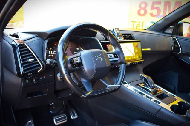 DS DS7 CROSSBACK EDITION LOUVRE 1.6 180 CV / 1ere MAIN / SUIVI COMPLET / FOCAL ELECTRA / TOIT OUVRANT PANORAMIQUE 11
