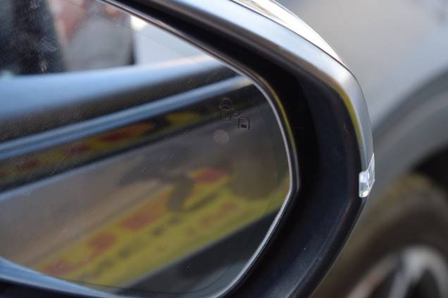 DS DS7 CROSSBACK EDITION LOUVRE 1.6 180 CV / 1ere MAIN / SUIVI COMPLET / FOCAL ELECTRA / TOIT OUVRANT PANORAMIQUE 36