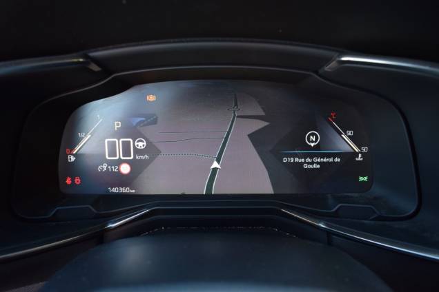 DS DS7 CROSSBACK EDITION LOUVRE 1.6 180 CV / 1ere MAIN / SUIVI COMPLET / FOCAL ELECTRA / TOIT OUVRANT PANORAMIQUE 13