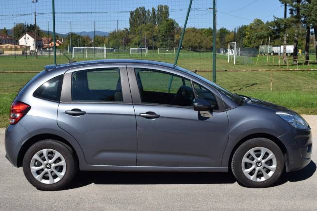 CITROEN C3 CONFORT 1.4 i 75 CV 5