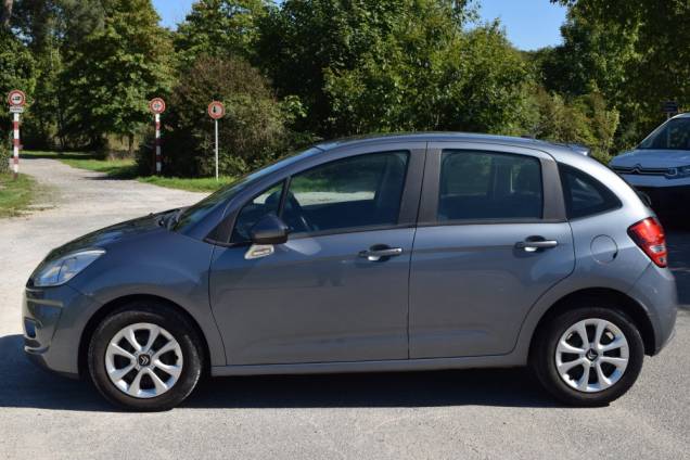 CITROEN C3 CONFORT 1.4 i 75 CV 6