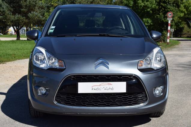 CITROEN C3 CONFORT 1.4 i 75 CV 7