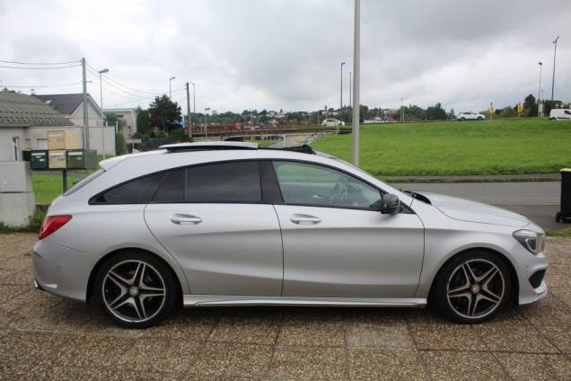 MERCEDES BENZ CLASSE CLA SHOOTING BRAKE FASCINATION 200 136 CV 7G-DCT 4 MATIC / TOIT OUVRANT PANORAMIQUE 4