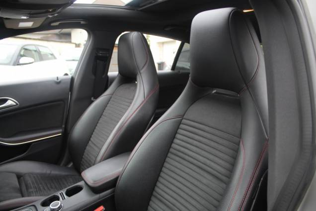 MERCEDES BENZ CLASSE CLA SHOOTING BRAKE FASCINATION 200 136 CV 7G-DCT 4 MATIC / TOIT OUVRANT PANORAMIQUE 9