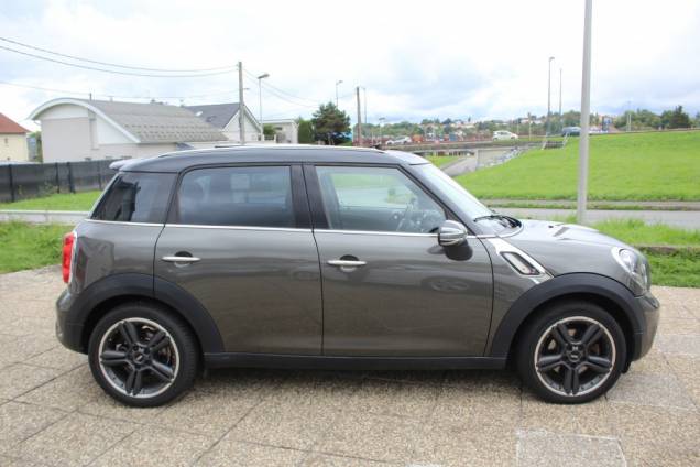 MINI COUNTRYMAN SD 2.0 D 143 CV BVM6 / ORIGINE FRANCE / TOIT OUVRANT PANORAMIQUE 4
