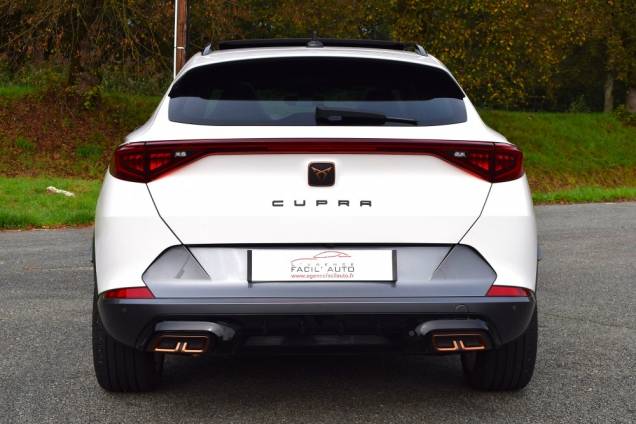 CUPRA FORMENTOR HYBRID RECHARGEABLE 204 CV DSG 6 / 1ere MAIN / TOIT OUVRANT PANORAMIQUE / 35000 KMS / ORIGINE FRANCE 6 CUPRA FORMENTOR HYBRID RECHARGEABLE 204 CV DSG 6 / 1ere MAIN / TOIT OUVRANT PANORAMIQUE / 35000 KMS / ORIGINE FRANCE 6