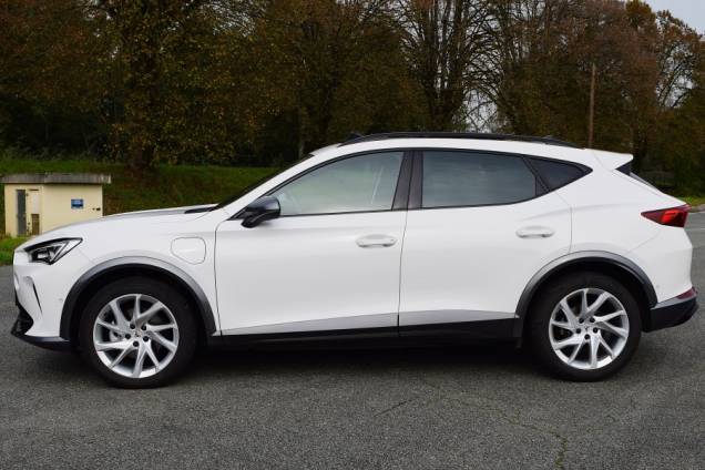 CUPRA FORMENTOR HYBRID RECHARGEABLE 204 CV DSG 6 / 1ere MAIN / TOIT OUVRANT PANORAMIQUE / 35000 KMS / ORIGINE FRANCE 8 CUPRA FORMENTOR HYBRID RECHARGEABLE 204 CV DSG 6 / 1ere MAIN / TOIT OUVRANT PANORAMIQUE / 35000 KMS / ORIGINE FRANCE 8