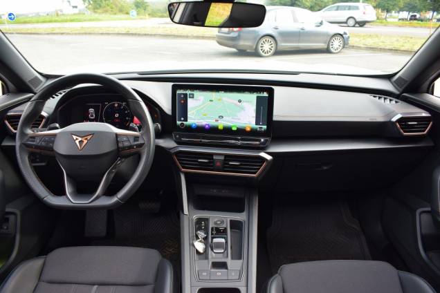 CUPRA FORMENTOR HYBRID RECHARGEABLE 204 CV DSG 6 / 1ere MAIN / TOIT OUVRANT PANORAMIQUE / 35000 KMS / ORIGINE FRANCE 23 CUPRA FORMENTOR HYBRID RECHARGEABLE 204 CV DSG 6 / 1ere MAIN / TOIT OUVRANT PANORAMIQUE / 35000 KMS / ORIGINE FRANCE 23