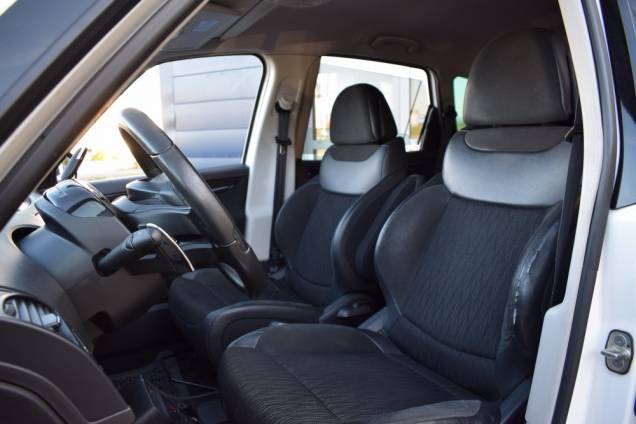 CITROEN C4 PICASSO EXCLUSIVE 1.6 HDI 110 CV BOITE AUTOMATIQUE 9 CITROEN C4 PICASSO EXCLUSIVE 1.6 HDI 110 CV BOITE AUTOMATIQUE 9