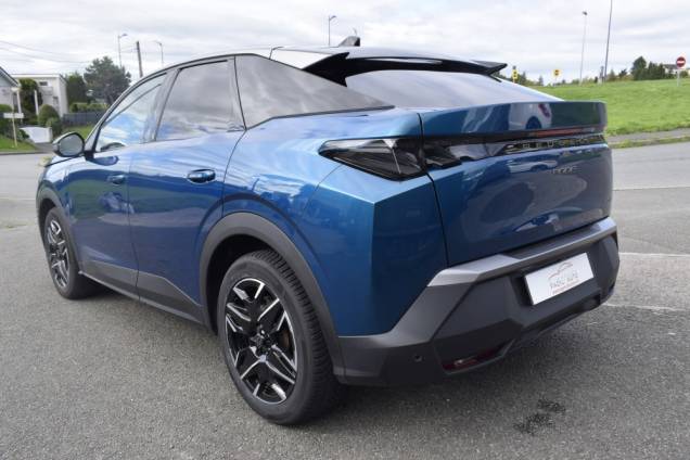 PEUGEOT 3008 GT HYBRID 136 CV E-DSC 3