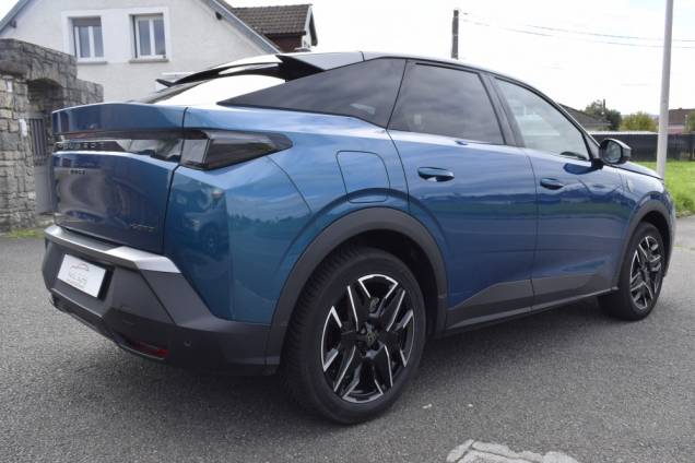 PEUGEOT 3008 GT HYBRID 136 CV E-DSC 5