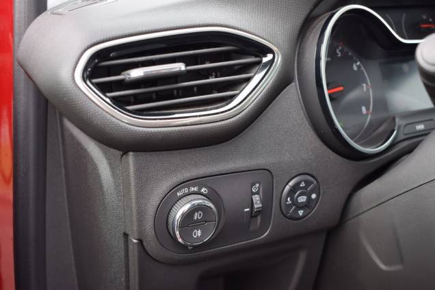 OPEL CROSSLAND X ULTIMATE CDTI 120 CV / BVA 6 / 85000 KMS 12 OPEL CROSSLAND X ULTIMATE CDTI 120 CV / BVA 6 / 85000 KMS 12