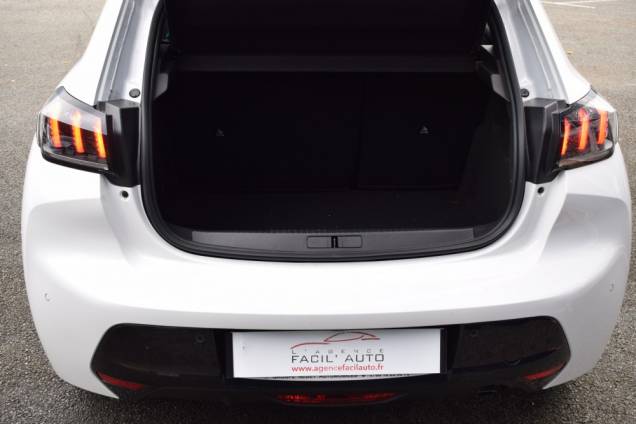 PEUGEOT 208 ALLURE 100 CV BV6 / 3100 Kms 14