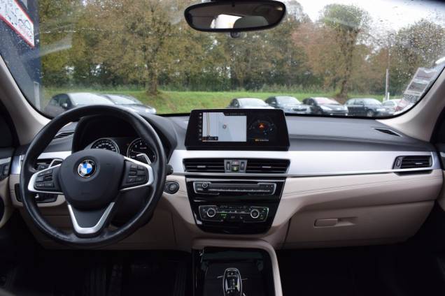 BMW X1 XLINE 20 i A X-DRIVE 192 CV BVA / 1ere MAIN 9