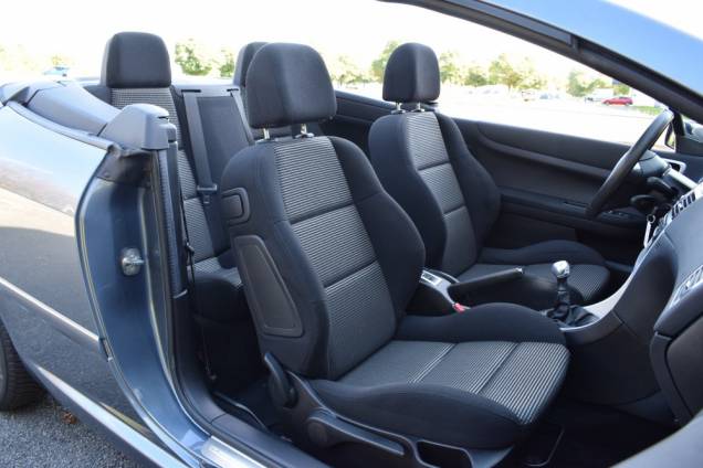 PEUGEOT 307 CC 1.6 16 V 110 CV CABRIOLET / 1ère MAIN 57900 KMS 12