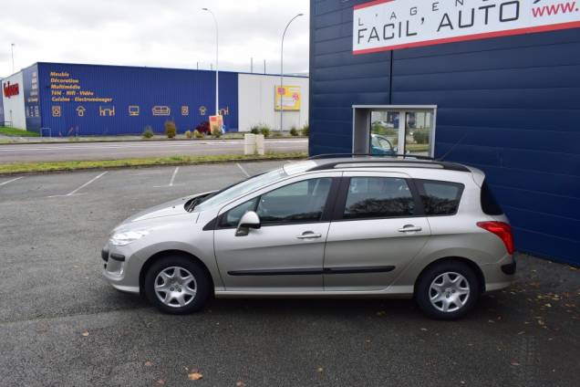 PEUGEOT 308 SW 1.4 95 CV BREAK / 1ère MAIN / 59900 KMS 8