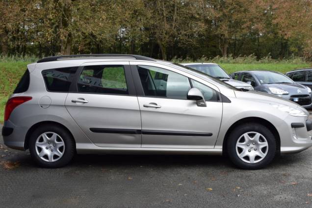 PEUGEOT 308 SW 1.4 95 CV BREAK / 1ère MAIN / 59900 KMS 9