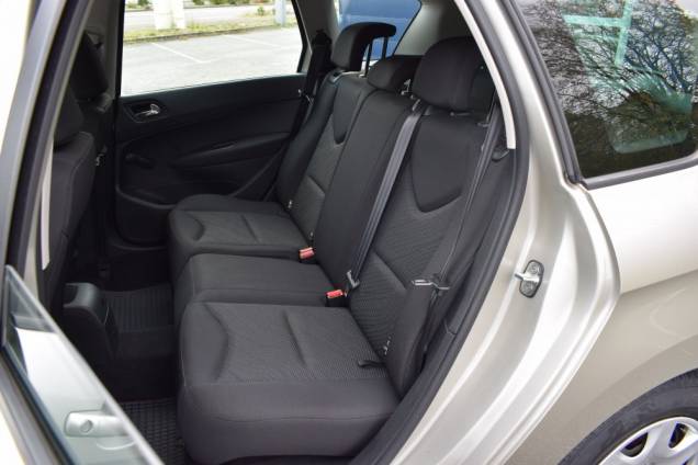 PEUGEOT 308 SW 1.4 95 CV BREAK / 1ère MAIN / 59900 KMS 13