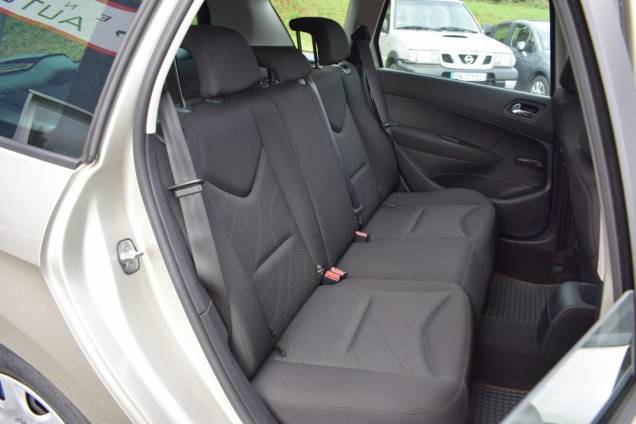 PEUGEOT 308 SW 1.4 95 CV BREAK / 1ère MAIN / 59900 KMS 14