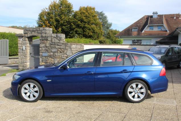 BMW SERIE 3 SPORT DESIGN 3.0 D 245 CV XDRIVE BVA / SUIVI DISPONIBLE COMPLET / TOIT OUVRANT PANORAMIQUE 4 BMW SERIE 3 SPORT DESIGN 3.0 D 245 CV XDRIVE BVA / SUIVI DISPONIBLE COMPLET / TOIT OUVRANT PANORAMIQUE 4