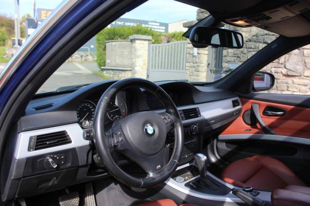 BMW SERIE 3 SPORT DESIGN 3.0 D 245 CV XDRIVE BVA / SUIVI DISPONIBLE COMPLET / TOIT OUVRANT PANORAMIQUE 9 BMW SERIE 3 SPORT DESIGN 3.0 D 245 CV XDRIVE BVA / SUIVI DISPONIBLE COMPLET / TOIT OUVRANT PANORAMIQUE 9