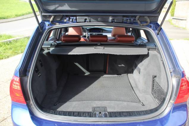 BMW SERIE 3 SPORT DESIGN 3.0 D 245 CV XDRIVE BVA / SUIVI DISPONIBLE COMPLET / TOIT OUVRANT PANORAMIQUE 15 BMW SERIE 3 SPORT DESIGN 3.0 D 245 CV XDRIVE BVA / SUIVI DISPONIBLE COMPLET / TOIT OUVRANT PANORAMIQUE 15