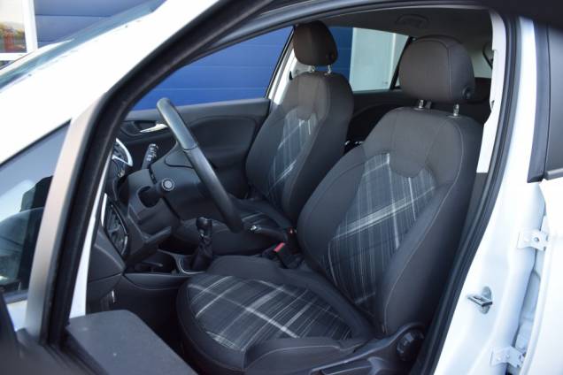 OPEL CORSA 1.4 90 CV COLOR EDITION 5 PORTES / 67900 KMS 11