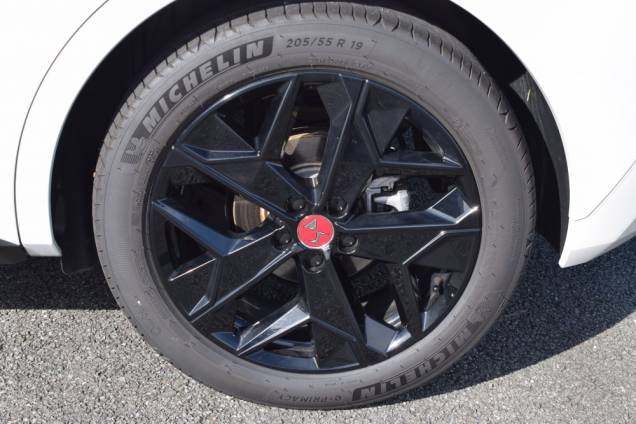 DS DS4 PERFORMANCE LINE + HDI 130 CV EAT8 / 8800 KMS / 1ere MAIN / MATRIX LED 10