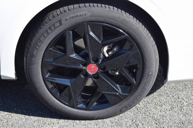 DS DS4 PERFORMANCE LINE + HDI 130 CV EAT8 / 8800 KMS / 1ere MAIN / MATRIX LED 11