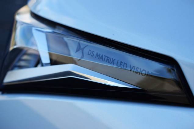 DS DS4 PERFORMANCE LINE + HDI 130 CV EAT8 / 8800 KMS / 1ere MAIN / MATRIX LED 13