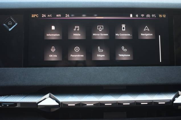 DS DS4 PERFORMANCE LINE + HDI 130 CV EAT8 / 8800 KMS / 1ere MAIN / MATRIX LED 30