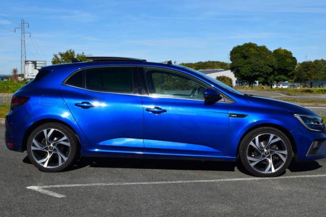 RENAULT MEGANE IV RS LINE DCI 115 CV EDC7 / 48500 KMS / TOIT OUVRANT PANORAMIQUE 7 RENAULT MEGANE IV RS LINE DCI 115 CV EDC7 / 48500 KMS / TOIT OUVRANT PANORAMIQUE 7