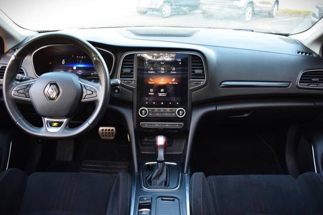 RENAULT MEGANE IV RS LINE DCI 115 CV EDC7 / 48500 KMS / TOIT OUVRANT PANORAMIQUE 13 RENAULT MEGANE IV RS LINE DCI 115 CV EDC7 / 48500 KMS / TOIT OUVRANT PANORAMIQUE 13