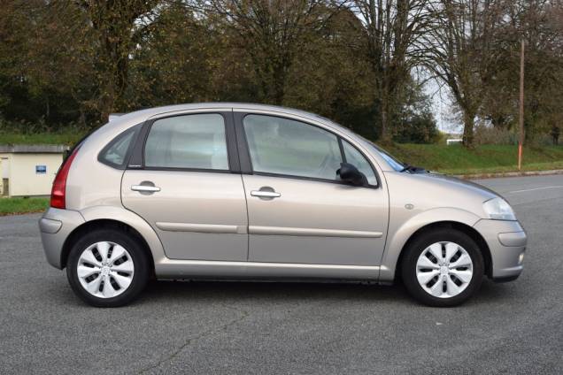 CITROEN C3 EXCLUSIVE 1.4 I 75 CV  7