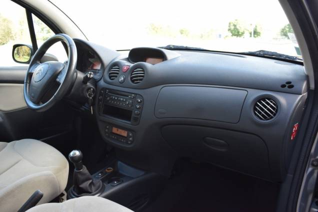 CITROEN C3 EXCLUSIVE 1.4 I 75 CV  15
