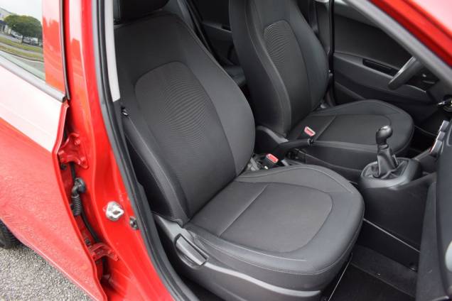 HYUNDAI I 10 INITIA 67 CV / 40950 KMS 16