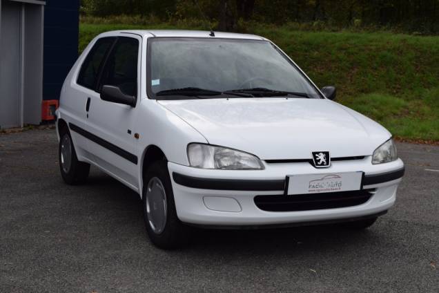 PEUGEOT 106 1.6 90 CV BOITE AUTOMATIQUE / 1ère MAIN / 34500 KMS  3