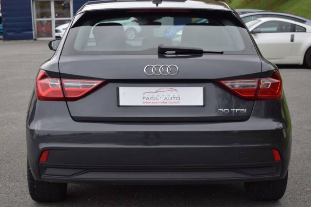 AUDI A1 SPORTBACK DESIGN 30 TFSI 116 CV BV6 8