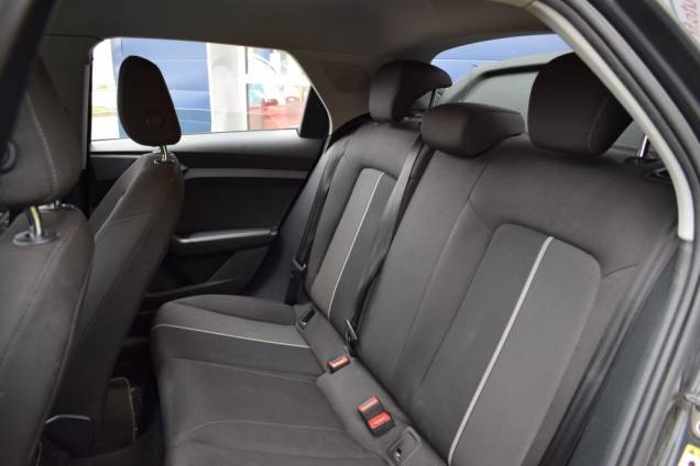 AUDI A1 SPORTBACK DESIGN 30 TFSI 116 CV BV6 11
