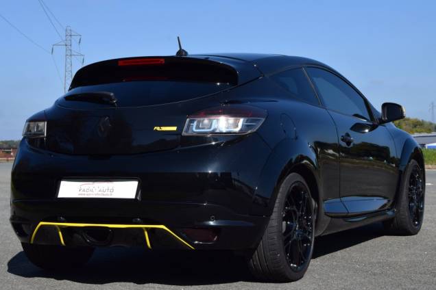 RENAULT MEGANE RS CUP 2.0 TURBO 265 CV BV6 / 67 200 KMS 6 RENAULT MEGANE RS CUP 2.0 TURBO 265 CV BV6 / 67 200 KMS 6