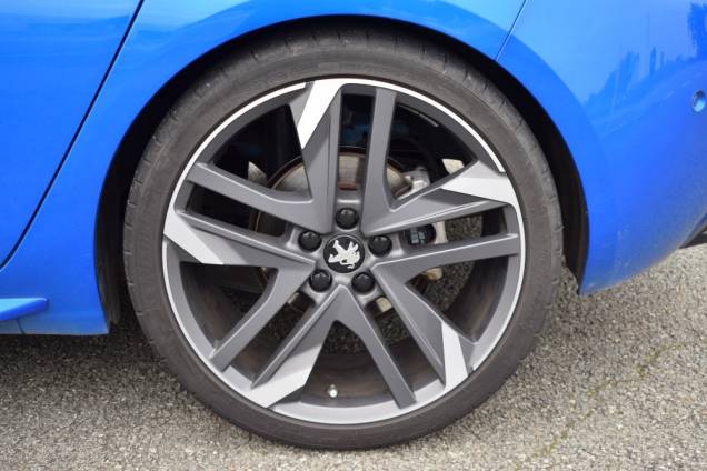 PEUGEOT 308 GTI 263 CV / 54500 KMS / 1ere MAIN / DENON / SUIVI SOUS CONTRAT EXCLUSIF PEUGEOT 10
