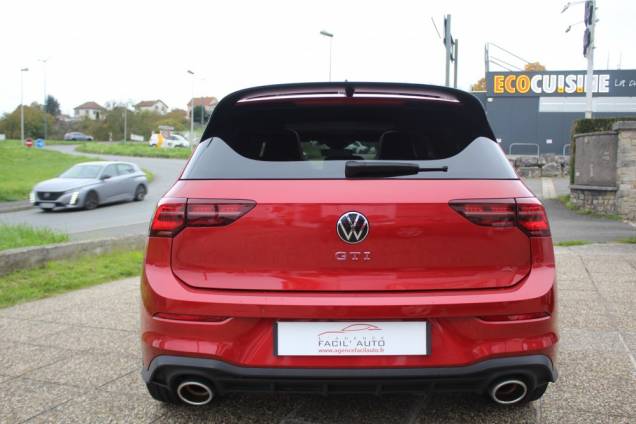 VOLKSWAGEN GOLF GTI CLUBSPORT 300 CV DSG7 / TOIT OUVRANT PANORAMIQUE 9